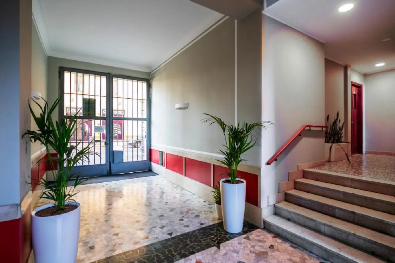 Coni Zugna Milano Italia