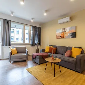 https://gems-of-budapest-tiger-eye-residence.inbudapesthotels.com